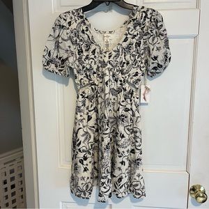 NWT Jessica Simpson short sleeve mini dress, size XS